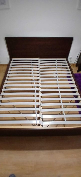 Cama IKEA modelo SKORVA