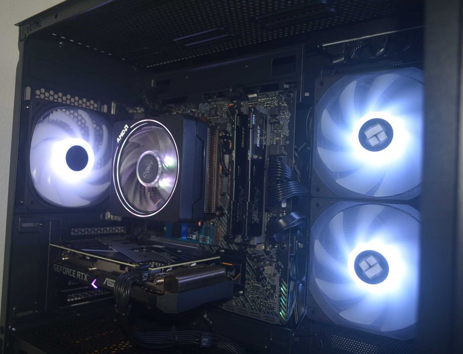 PC Gaming (AMD RYZEN 5600 • 16GB RAM • RTX 3060)