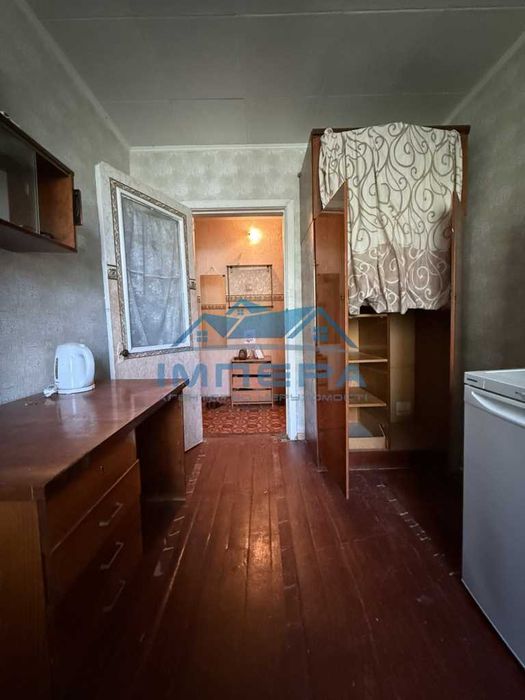 Продаж 4кімнатна квартира під ремонт на Алмазному