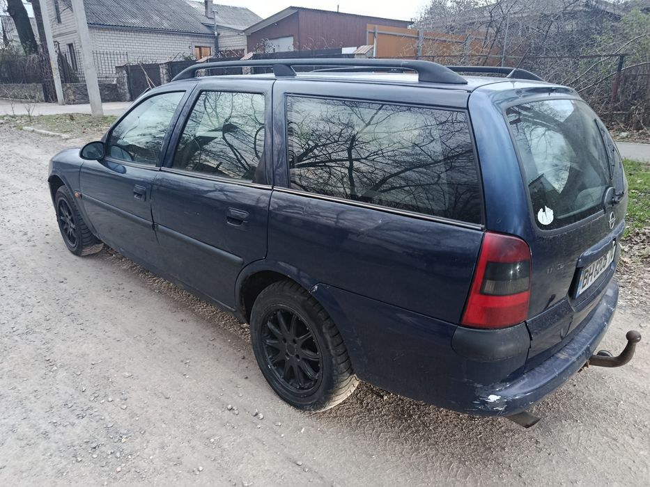 Опель Вектра 1.6 Газ-бензин Opel Vectra