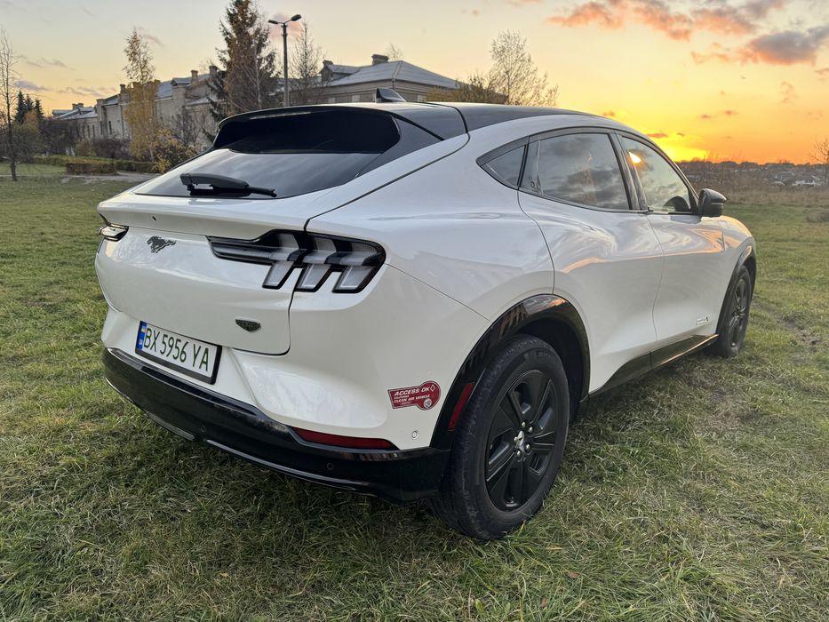 Ford Mustang Mach E 98.8