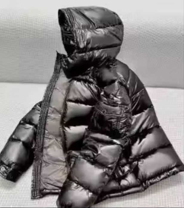 Puffer de qualidade preto - homem