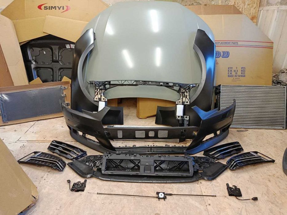 Audi A4 B9 Капот