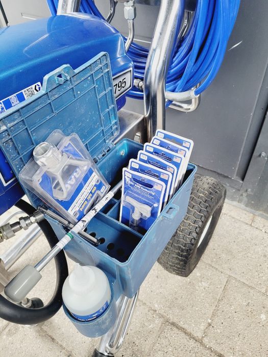 Agregat malarski GRACO 795 ProContractor do malowania nowe  dysze  pistolet xtr 7lub contractor pc