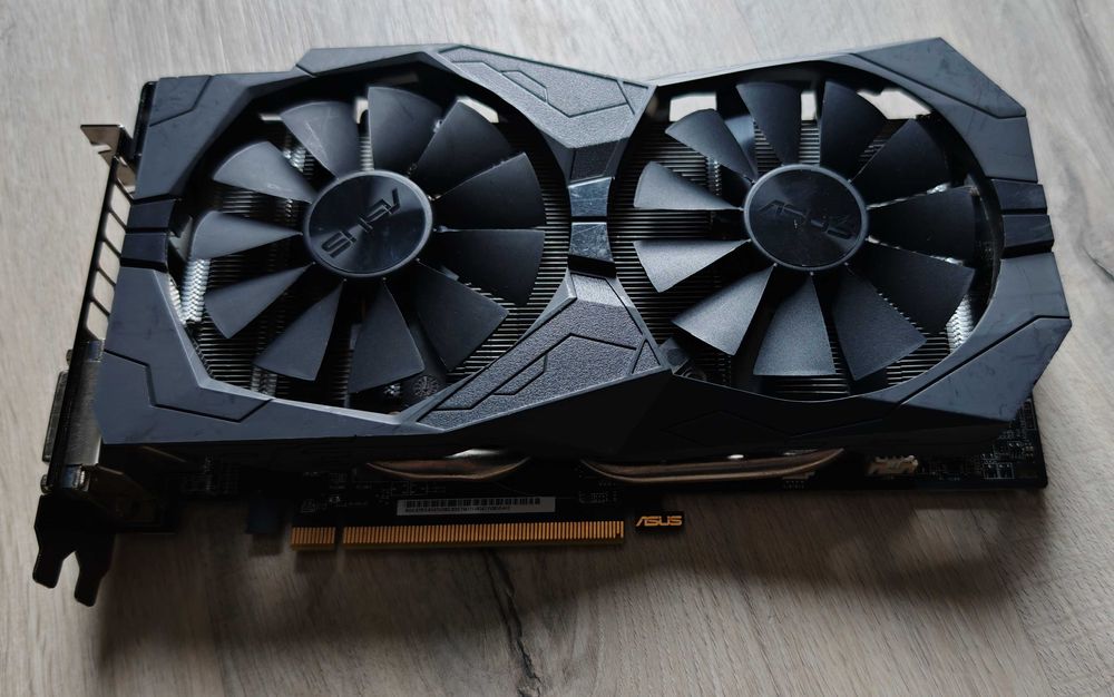 Karta graficzna Asus ROG STRIX RX570 8GB