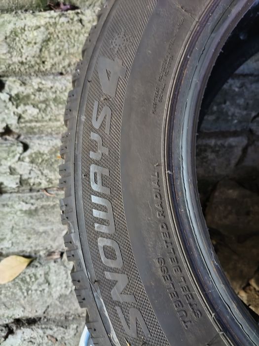 Opony zimowe 205/60 R16 komplet