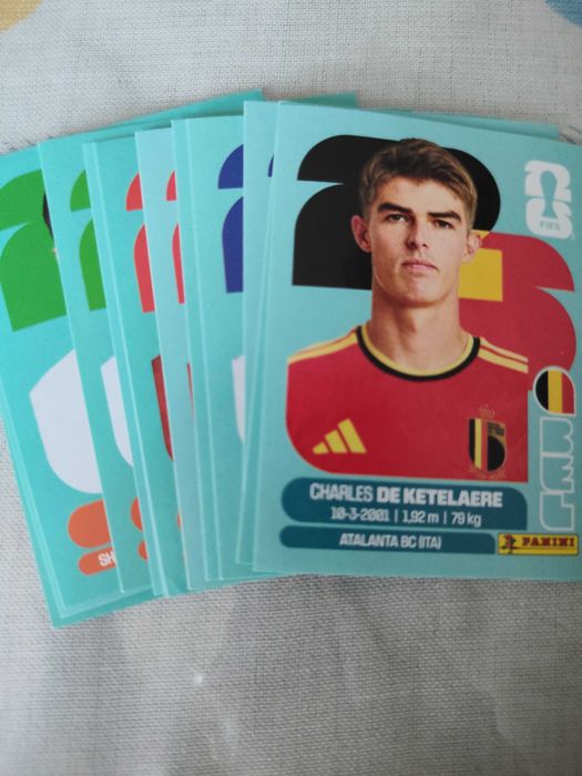 Cromos da FIFA, só preciso de 3