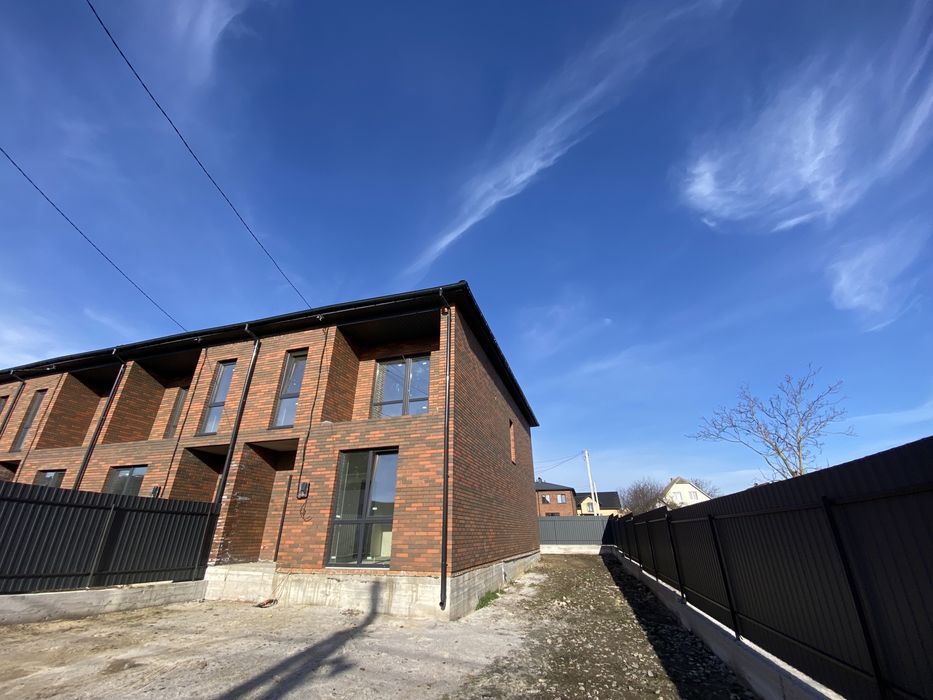 Продаж таунхауса, без комісіі, чистовий стан, в. Віниченка