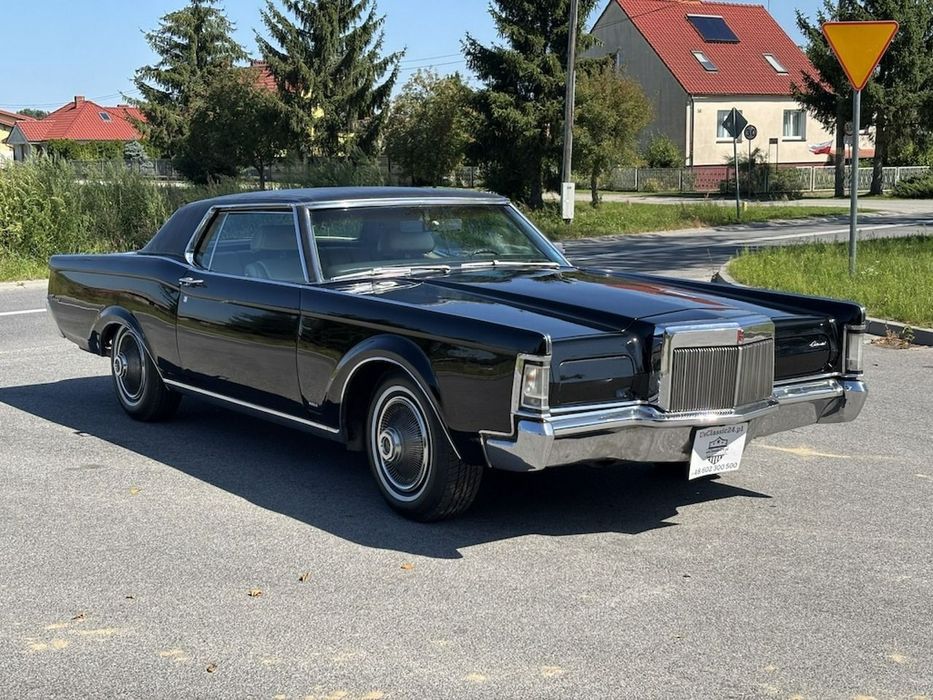 Lincoln Continental