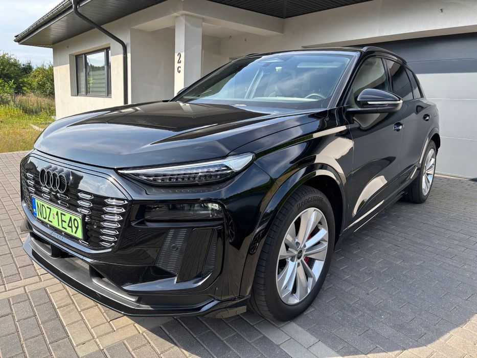Audi Q6 e-tron