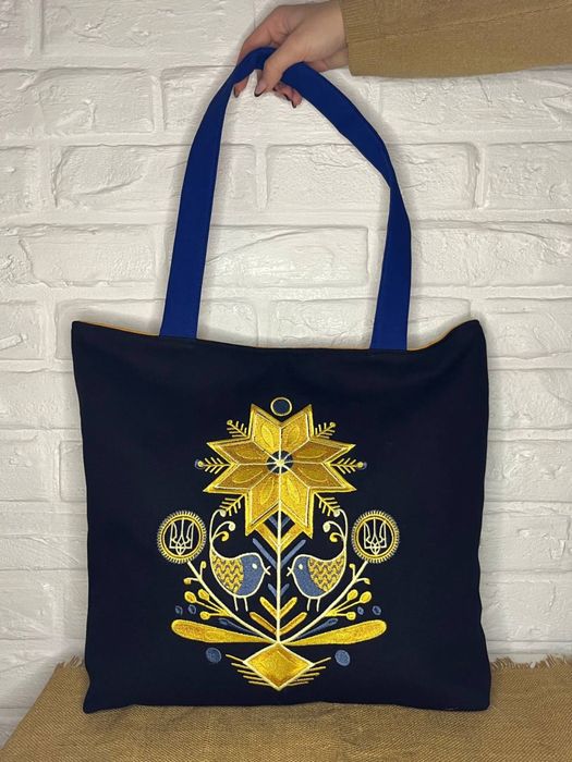 Сумки - шопери з авторською вишивкою