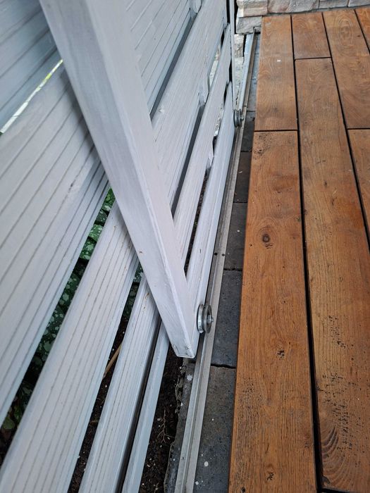 Zabudowa drewniana ściany altany, pergola, płotek