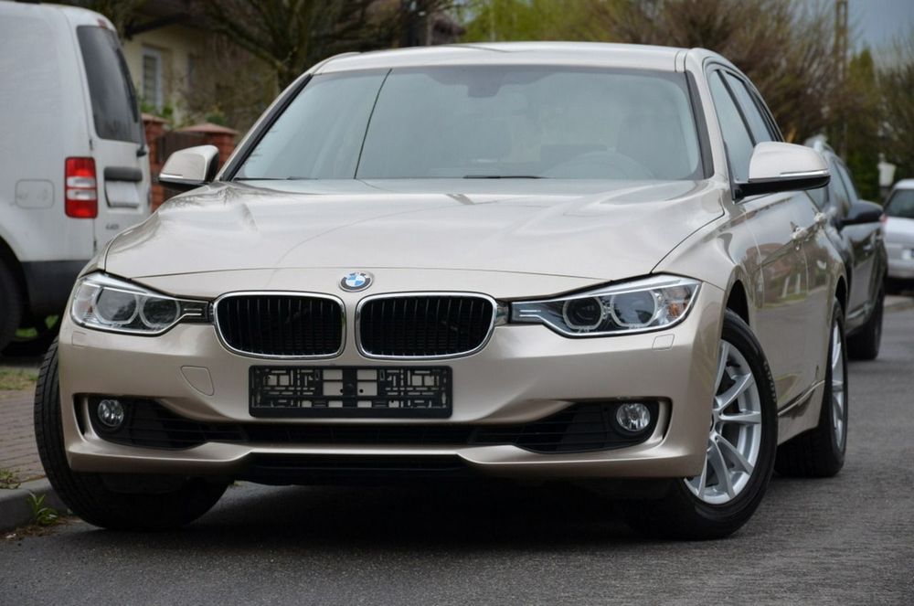 BMW Seria 3 SUPER 2.0i 184KM Serwis 100%Org.lakier Navi Skóra Bi-xenon El.klapa