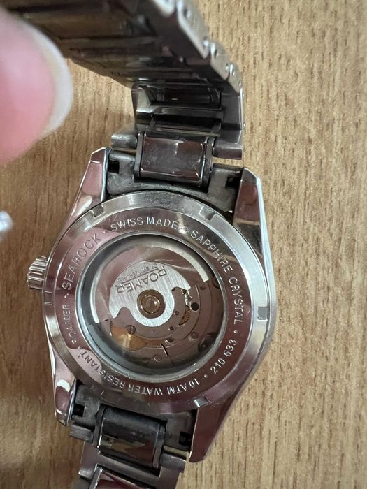 Швейцарський годинник Roamer Searock 210633