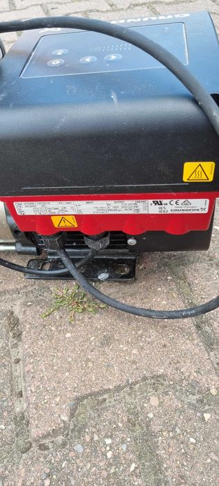 Zestaw podnoszenia ciśnienia wody Grundfos