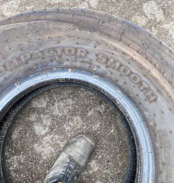 Pneus Cilindro - MITAS Compactor Smooth 11.00-20