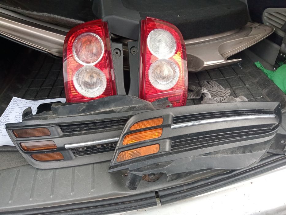 Фары Nissan Micra K 12 фара Ниссан Микра K12 фари Ніссан Мікра К 12