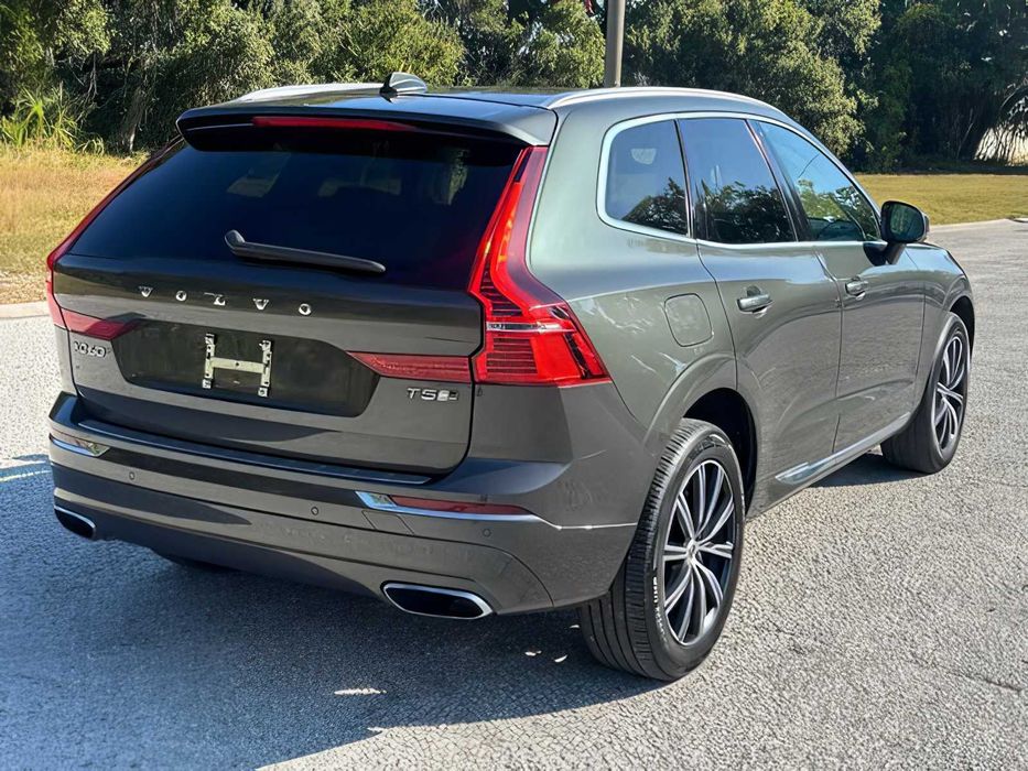 Volvo XC60      2020