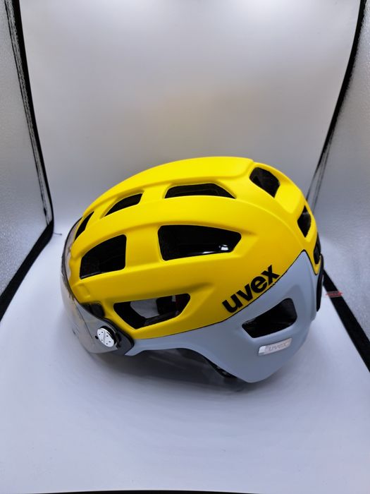 Kask rowerowy Uvex Finale Visor r. 52-57