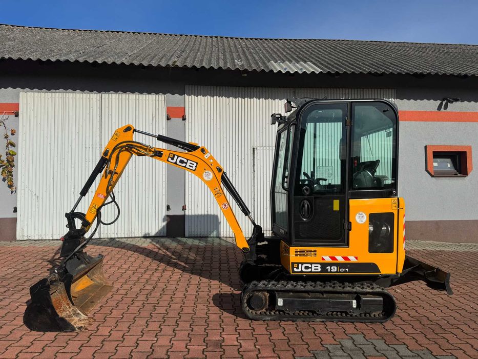 Sprzedam minikoparkę JCB 19c1 2020rok