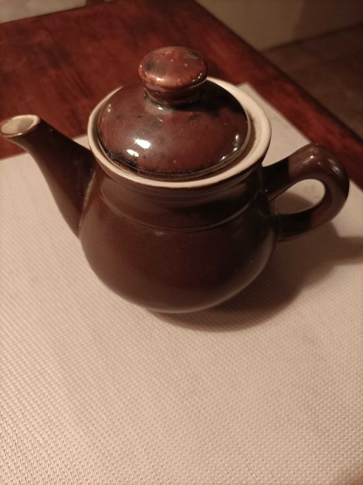 Bochnia stary czajniczek porcelitowy do parzenia herbaty PRL