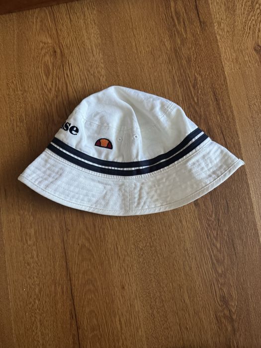 Панама ellesse.