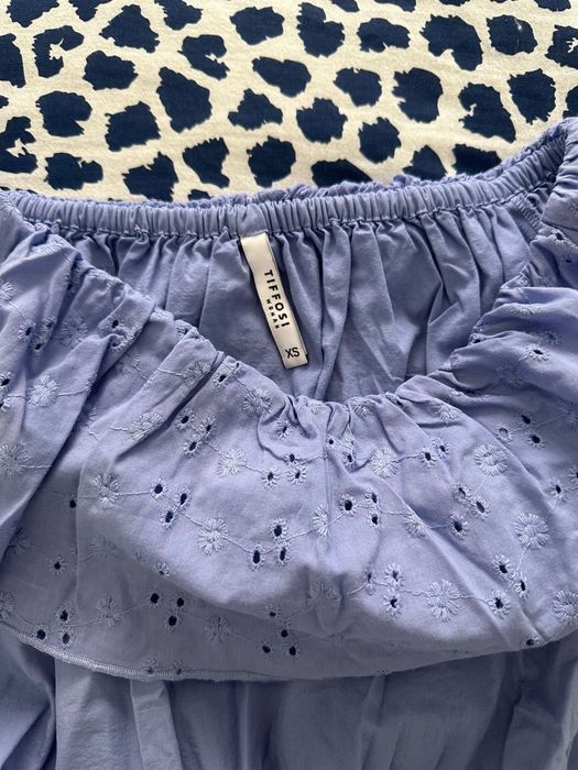 Top Azul com decote à Barco da Tiffosi