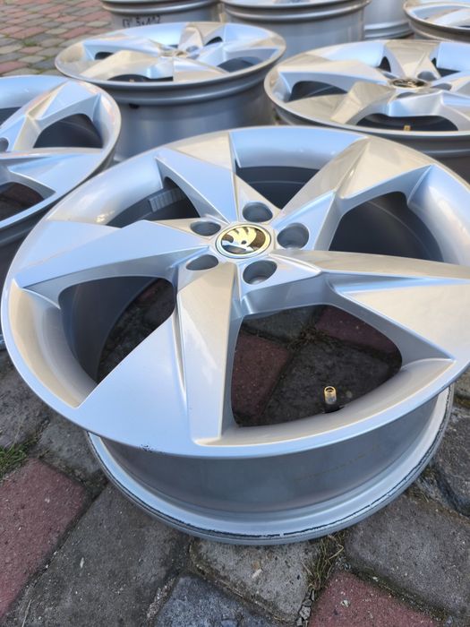 Felgi aluminiowe 17  Skoda Seat Audi Volkswagen 5x100