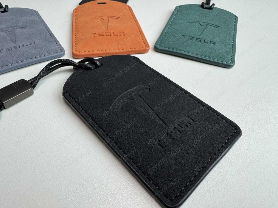 Органайзер ключ - карта Tesla