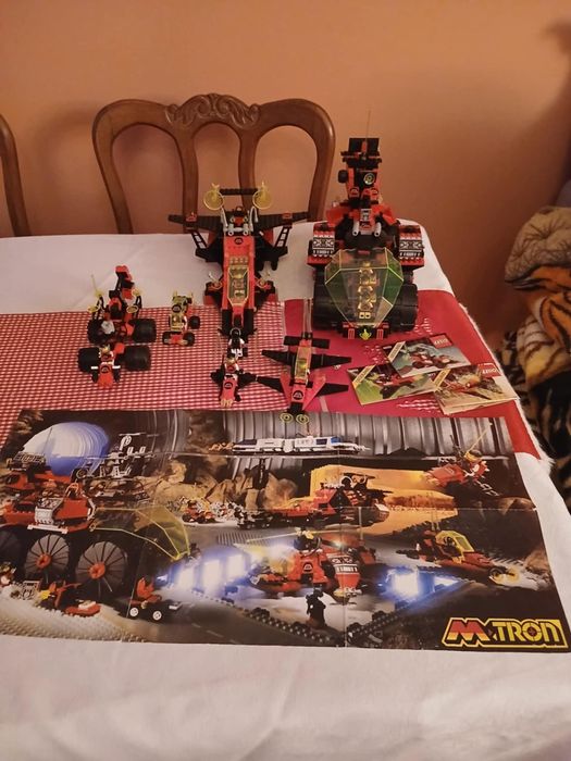 Lego M Tron 6989 kolekcja 6956 Space 6896 retro