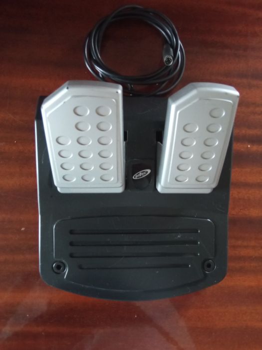Pedais INTEC para PS2