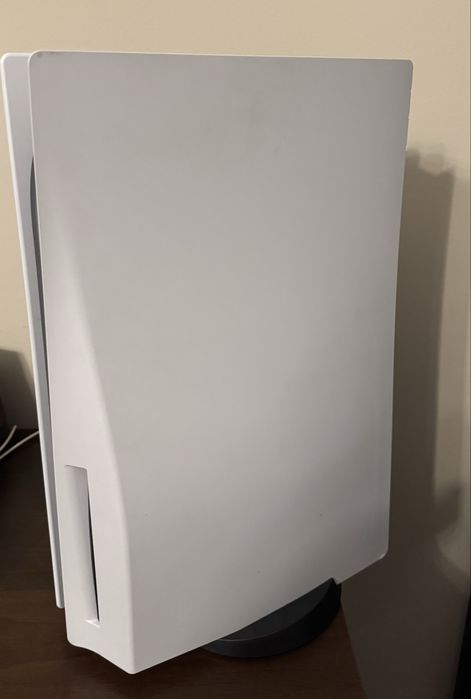 Playstation 5 z napedem + kontroler