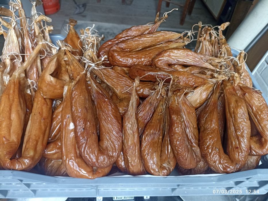 Queijos artesanais e fumeiro