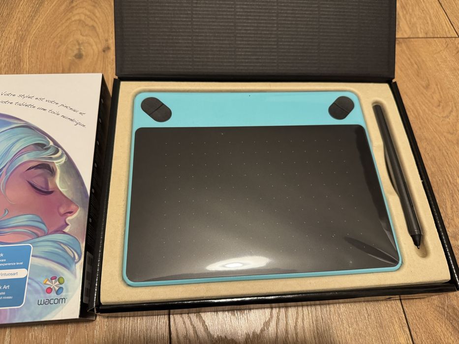 Wacom intuos Art , nowy , idealny prezent