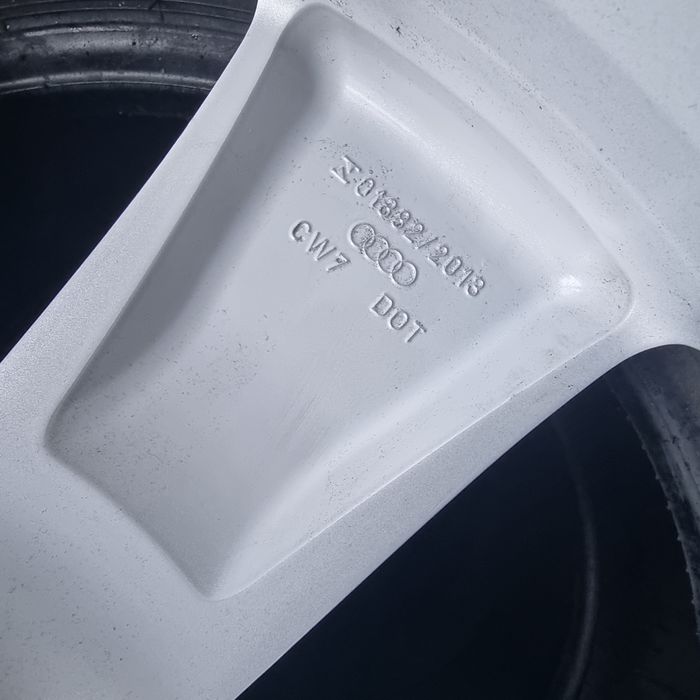 Диски Audi R19 5x112 8j ET45 ЦО66.5 оригінал