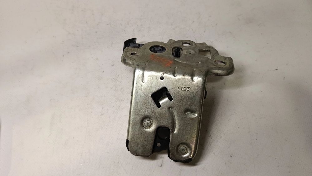 Fechadura / fecho da mala AUDI A3 (8P1)