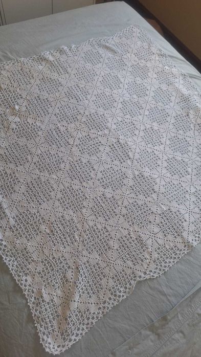 Toalha de mesa em renda 1.10m