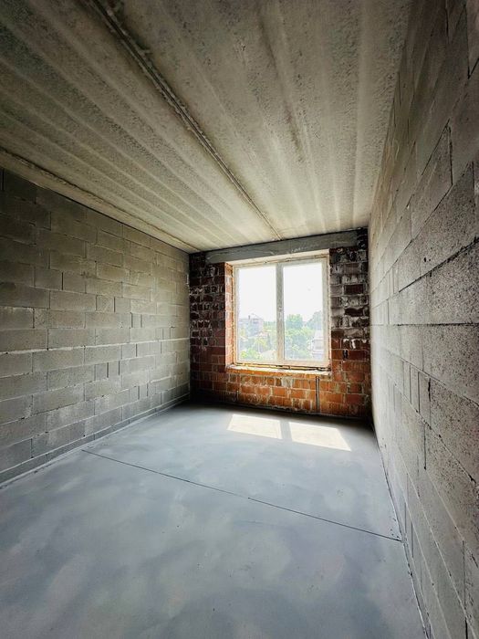 Квартира 31,5 кв.м. із роздільним плануванням Ірпінь