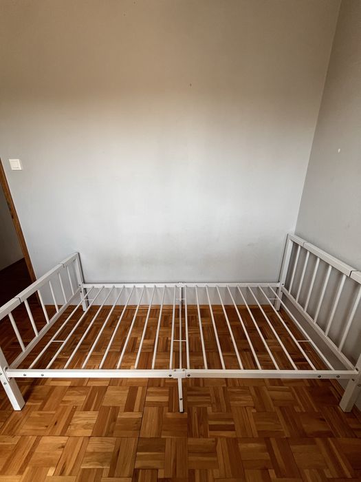 łózko metalowe (bez mataraca )