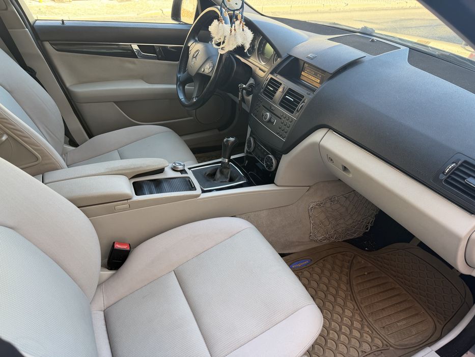 Mercedes-Benz C220 Blue 2010 Nacional Impecavel . ….ACEITO TROCA…