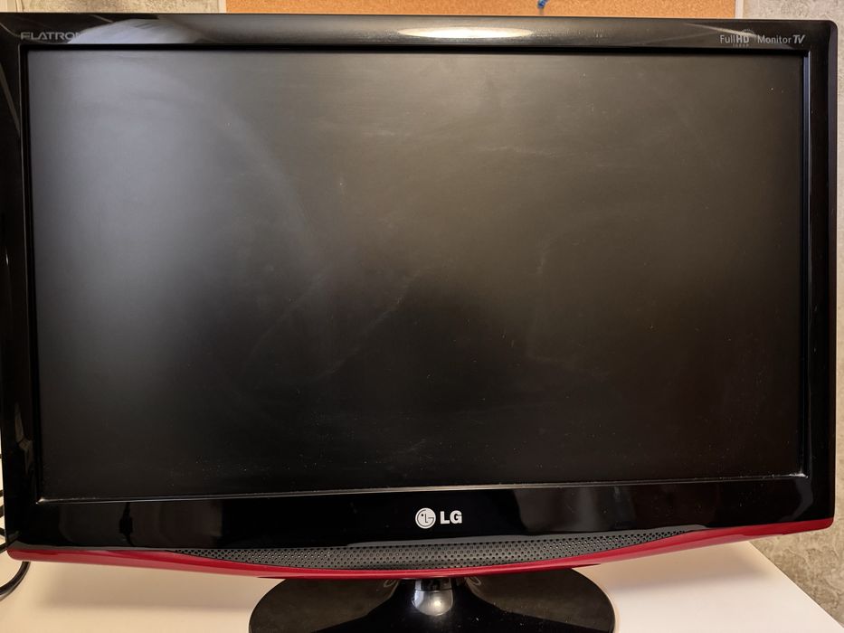 Монітор LG Flatron m237wdp pc