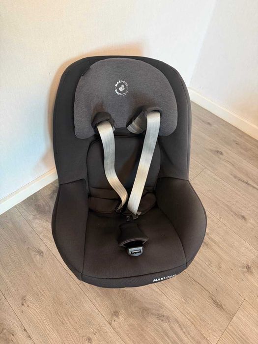 Maxi-Cosi Pearl Graphite + FamilyFix ISOFIX | 9–18 кг | 1 власник