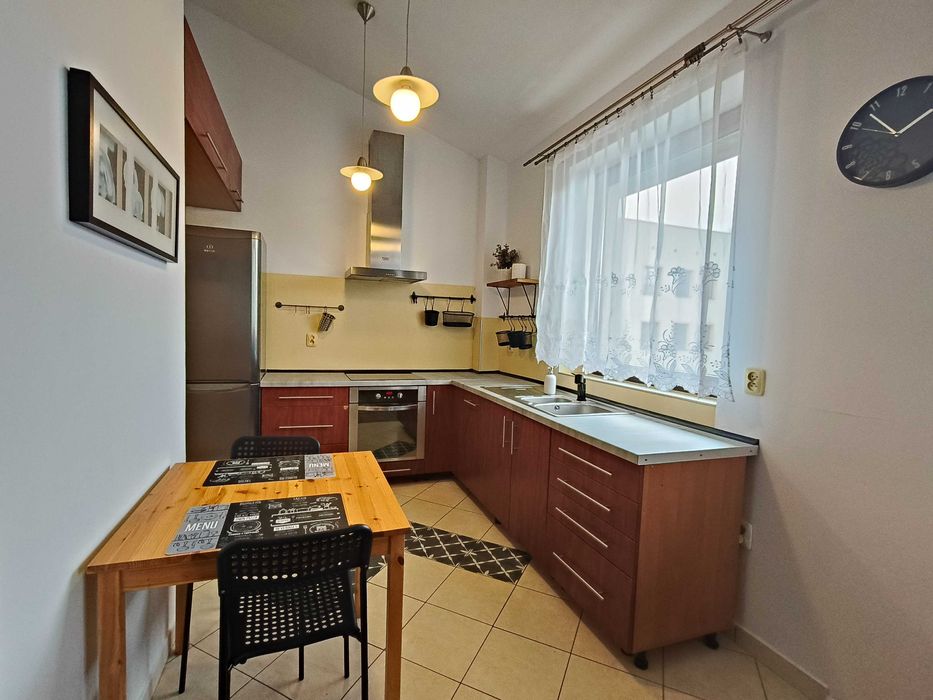 Do wynajęcia mieszkanie dwupokojowe z garażem Kochanowskiego