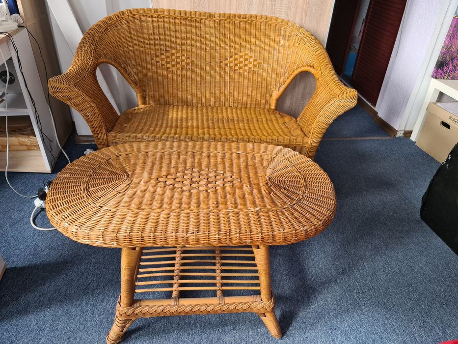 komplet mebli wiklinowych