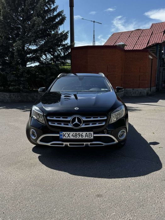 Mercedes-Benz GLA 250 W156