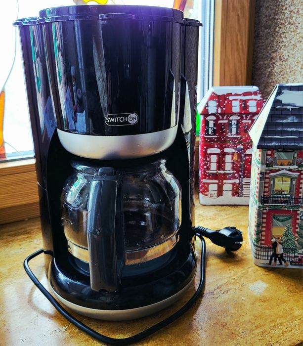 Капельная кофеварка Switch On CMB-202