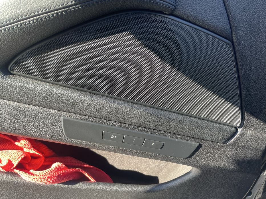 В Продажі BMW F10 2015 рік