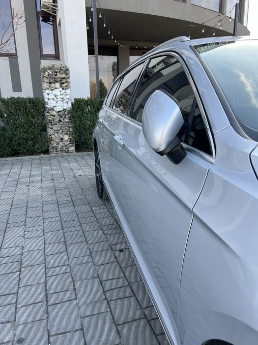 Volkswagen Passat B8 Highline 140kW DSG LED