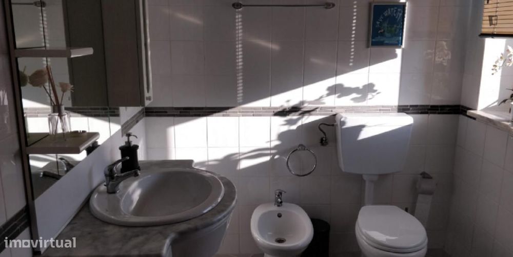 Quarto - localizado em Aveiro
