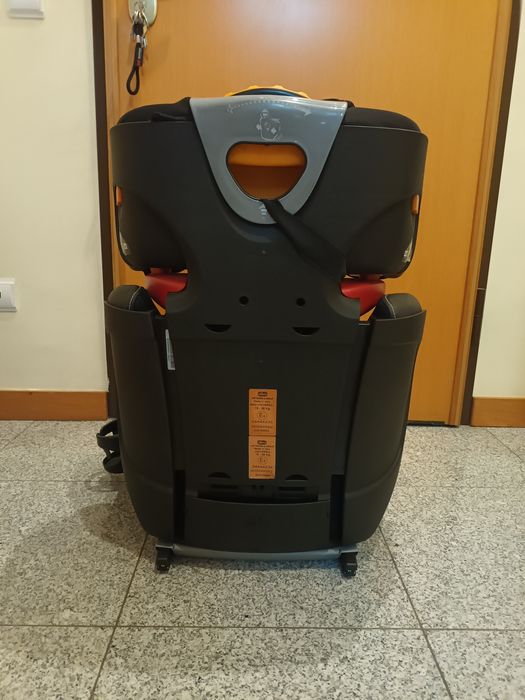 Cadeira auto Chicco 22/36 kg Isofix